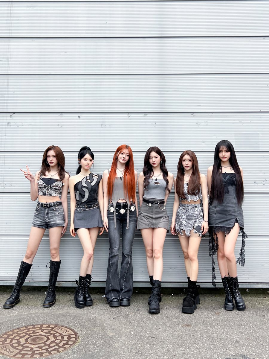 250815
#Mnet #라이브와이어

#STAYC #스테이씨