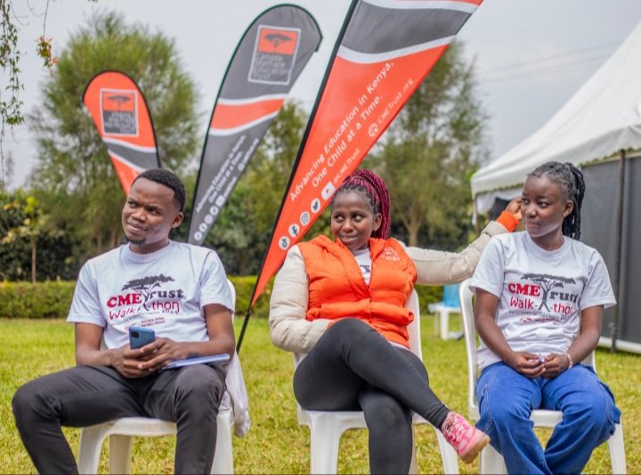 awuorlucy120's tweet image. On 10th August @PaaMoja conducted self defence training  to us @CMETrust post secondary scholars, it was a fun,interactive and learning session as we learnt more on different topics such as concent and how to avoid anxiety stress and depression in our daily lives. 
#CMETrustAt18