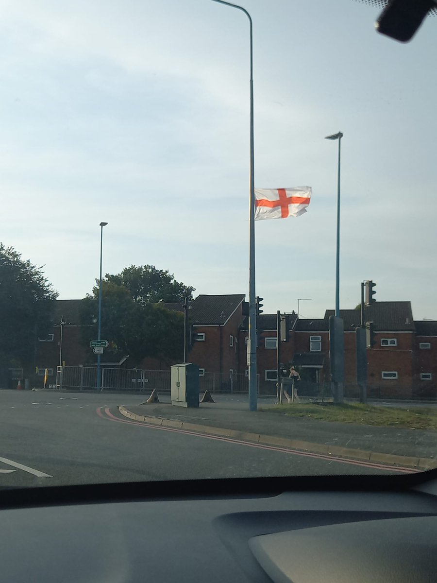 AndySaxon78's tweet photo. Operation raise the colours. https://t.co/wWzAZalia7