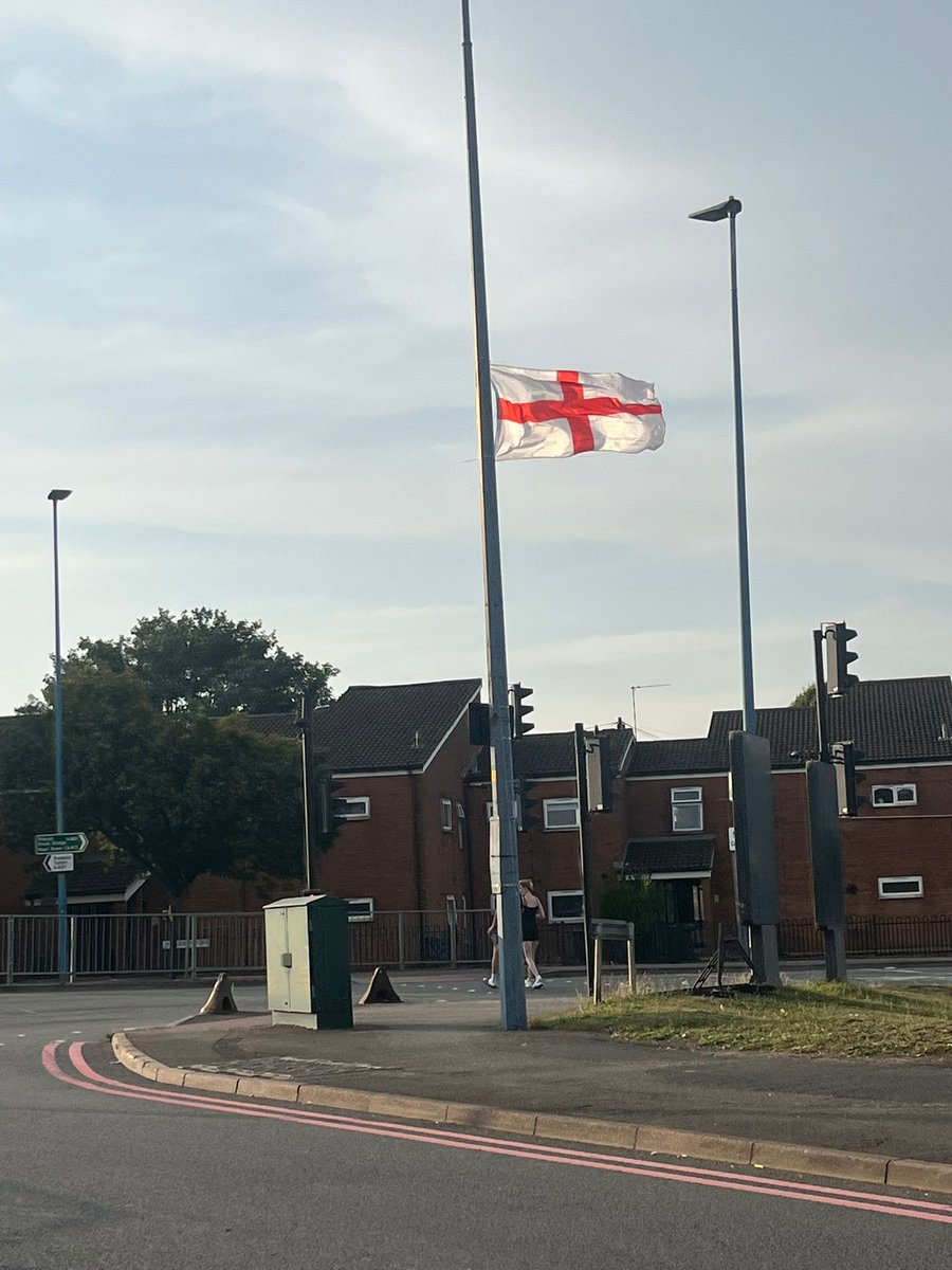 AndySaxon78's tweet photo. Operation raise the colours. https://t.co/wWzAZalia7