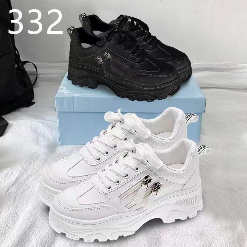 OnyiiAn's tweet image. For your cheap and affordable sneakers in wholesale and retail quantities ANASONYITEXCOLLECTION have you covered. We are located in ochanja market Onitsha Anambra state. Delivery nationwide. Chat us on WhatsApp 07037417822. With just #15,000 any of  this beauty could be yours