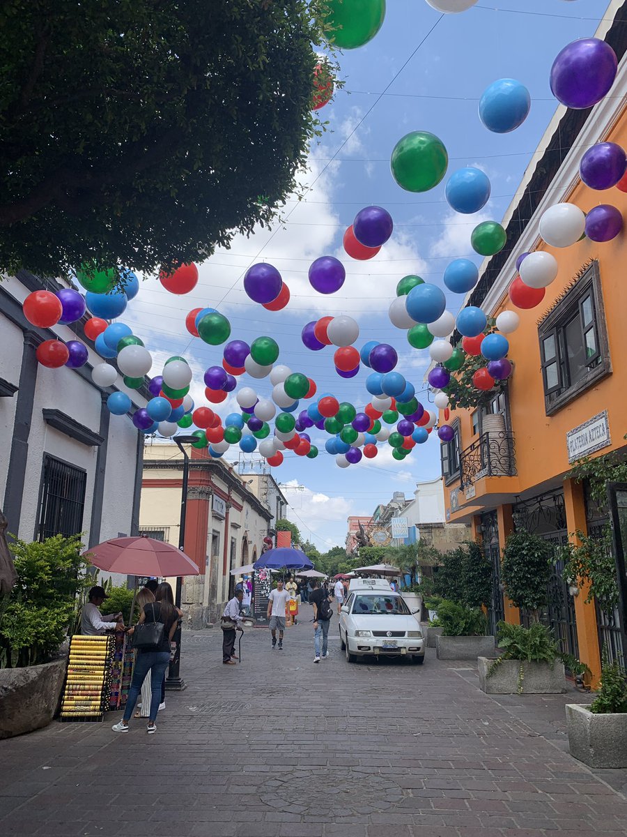 🌞✈️ Entrando oficialmente en modo vacaciones, me despido por ahora con algunos recuerdos preciosos de mi paso por México el pasado mes de julio. 

Siempre es un placer volver a este país y reencontrarme con queridos amigos. ¡Gracias por tanto!

Nos vemos a la vuelta 👋