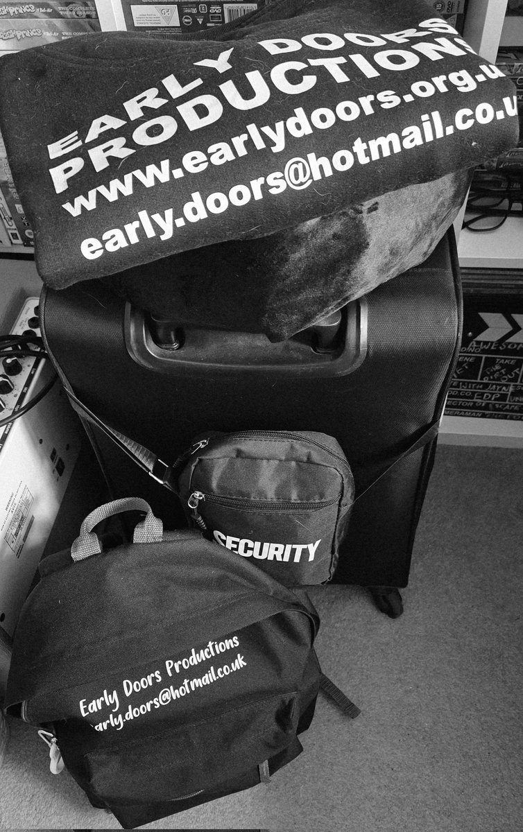 Early Doors tweet media