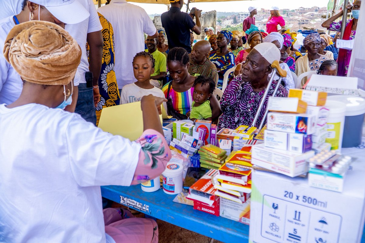 DaramolaDynasty's tweet photo. Through medical outreach and vaccinations, we took a step toward the future we envisioned, the one where quality care is not a privilege, but a right for all, both young and old. https://t.co/uW9cJL6tJg