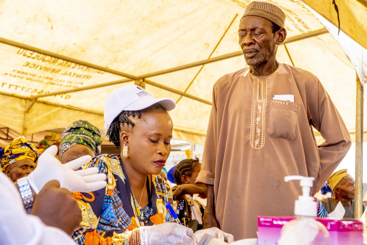 DaramolaDynasty's tweet photo. Through medical outreach and vaccinations, we took a step toward the future we envisioned, the one where quality care is not a privilege, but a right for all, both young and old. https://t.co/uW9cJL6tJg