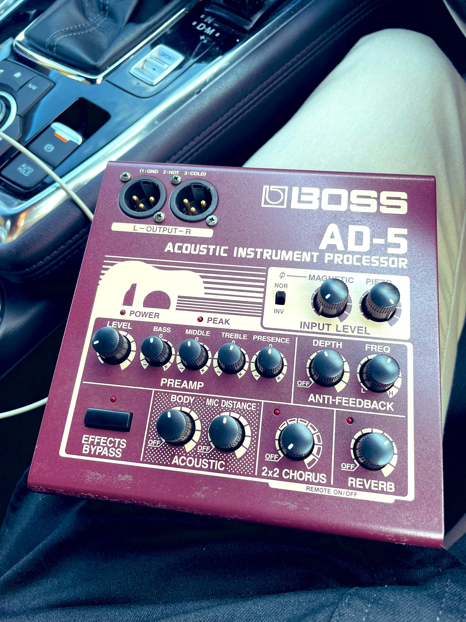 BOSS AD-5 アコギ用プリアンプ Amazon.co.jp: BOSS / AD-5 Acoustic Instrument Processor