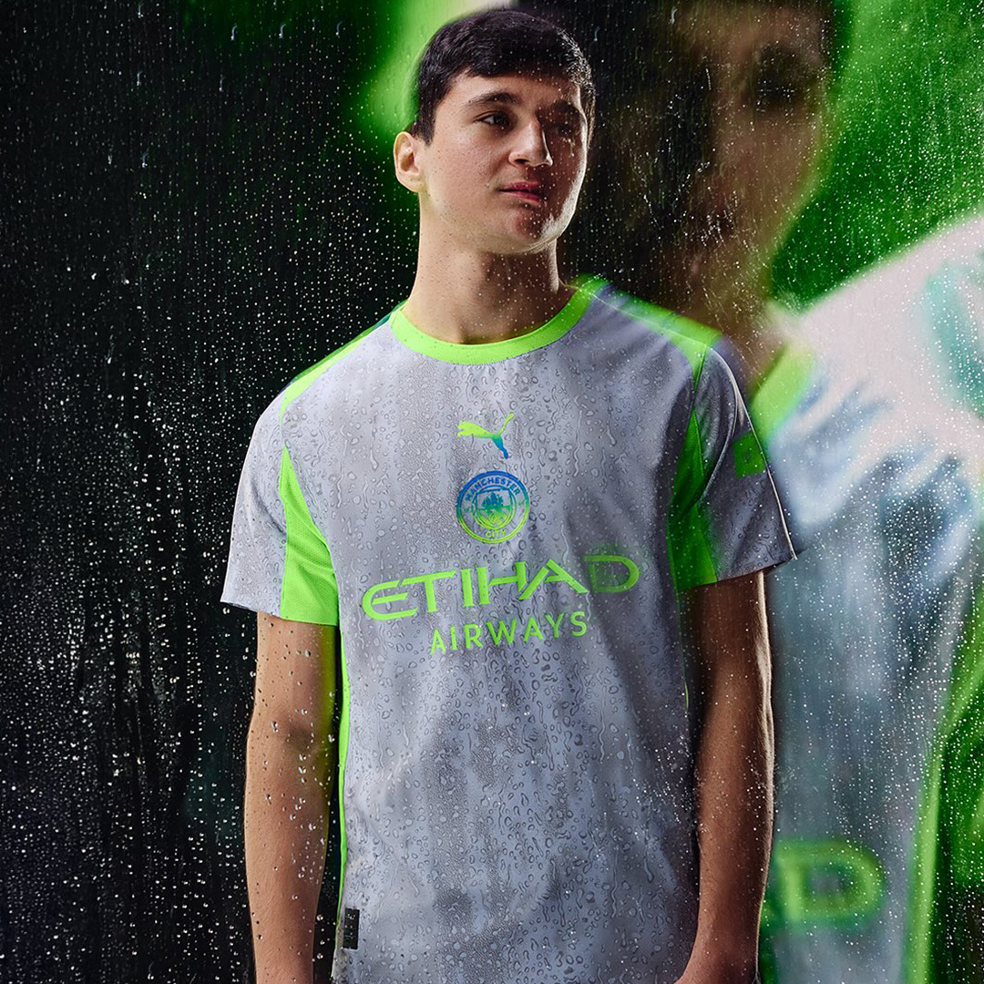 Football Shirts tweet media