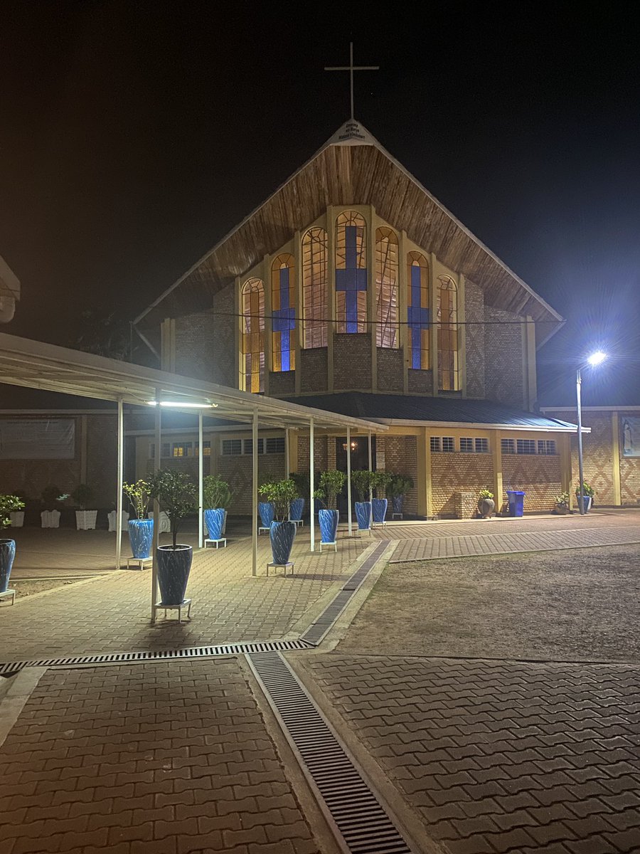 Mbifurije kugira Umunsi mwiza! Nimba witeguye kuza I #Kibeho ugire urugendo rwiza! Umubyeyi Nyina wa Jambo agutegereje n’ubwuzu bwinshi! Umufungurire umutima umubwire ibyawe byose! Humura arakwakira