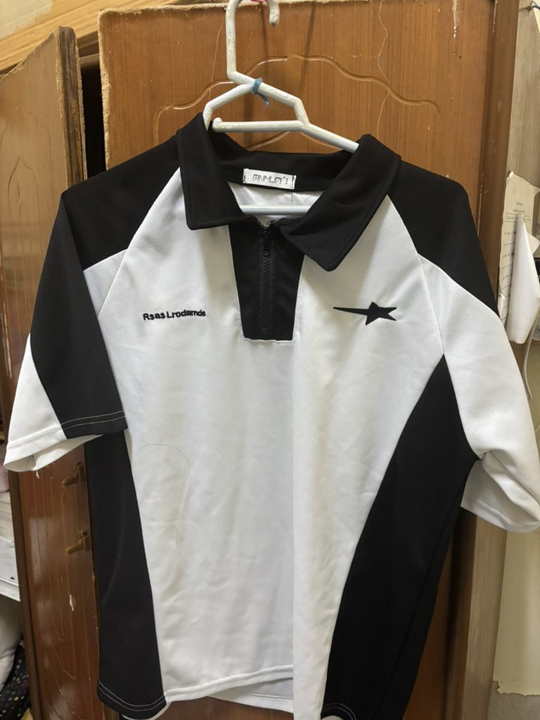 call_B3's tweet photo. 50 บ.

#ส่งต่อเสื้อผ้ามือสอง #ส่งต่อเสื้อผ้ามือ2 #ส่งต่อ https://t.co/RuAwKHuzIe