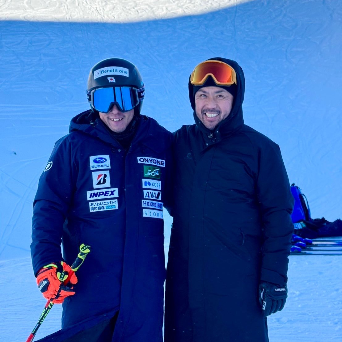 【HEAD japan WC rebels topic】
小山陽平選手がニュージーランドにて雪上トレーニングに入っています。
そして8月18日からMount Hutt でのレース参戦のため金田サービスマンも合流しました。
久々のコンビショット！
小山選手、今シーズンよりHEAD ゴーグルを使用します！^_^
#ジャパンレベルズ