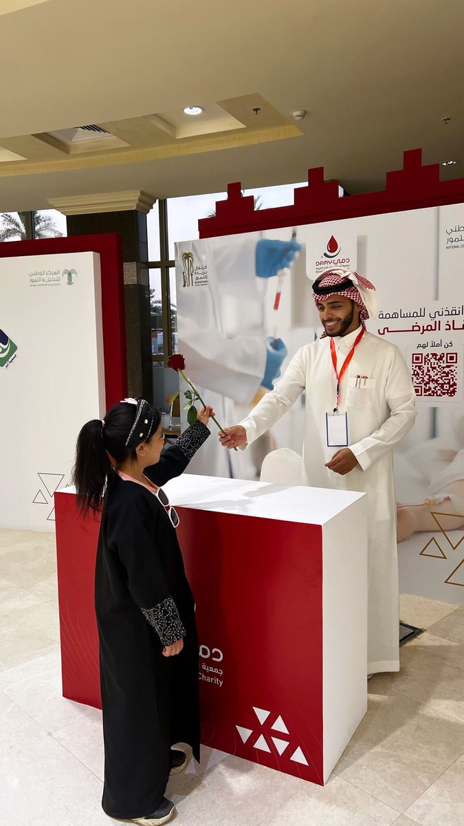 #صور | 📸

جانب من مشاركة جمعية #دمي في #كرنفال_بريدة_للتمور المقام في مركز النخلة ببريدة، وذلك تعزيزًا لرسالتها في نشر ثقافة التبرع بالدم وخدمة المجتمع