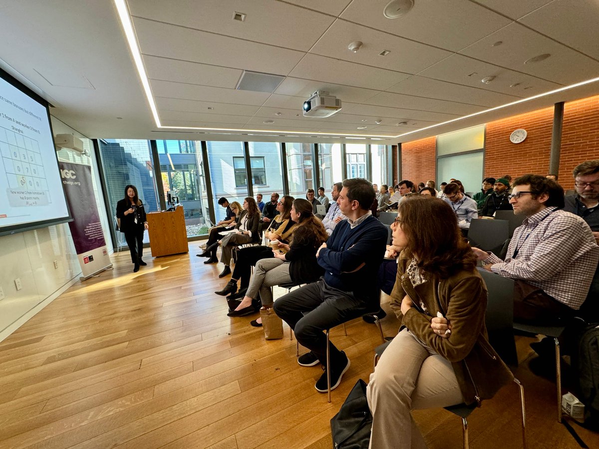 📢Call for papers: Young Researchers Workshop at <a href="/Yale/">Yale University</a>

Join us on 23 Oct for an event ahead of the Firms, Trade &amp; Development Conference.

Open to post-PhD researchers
Deadline: 7 Sept 2025

Travel funding available!
theigc.org/call-papers-yo…

<a href="/PEDL_CEPR/">PEDL</a> <a href="/YaleEGC/">Yale Economic Growth Center</a> 
#DevEcon