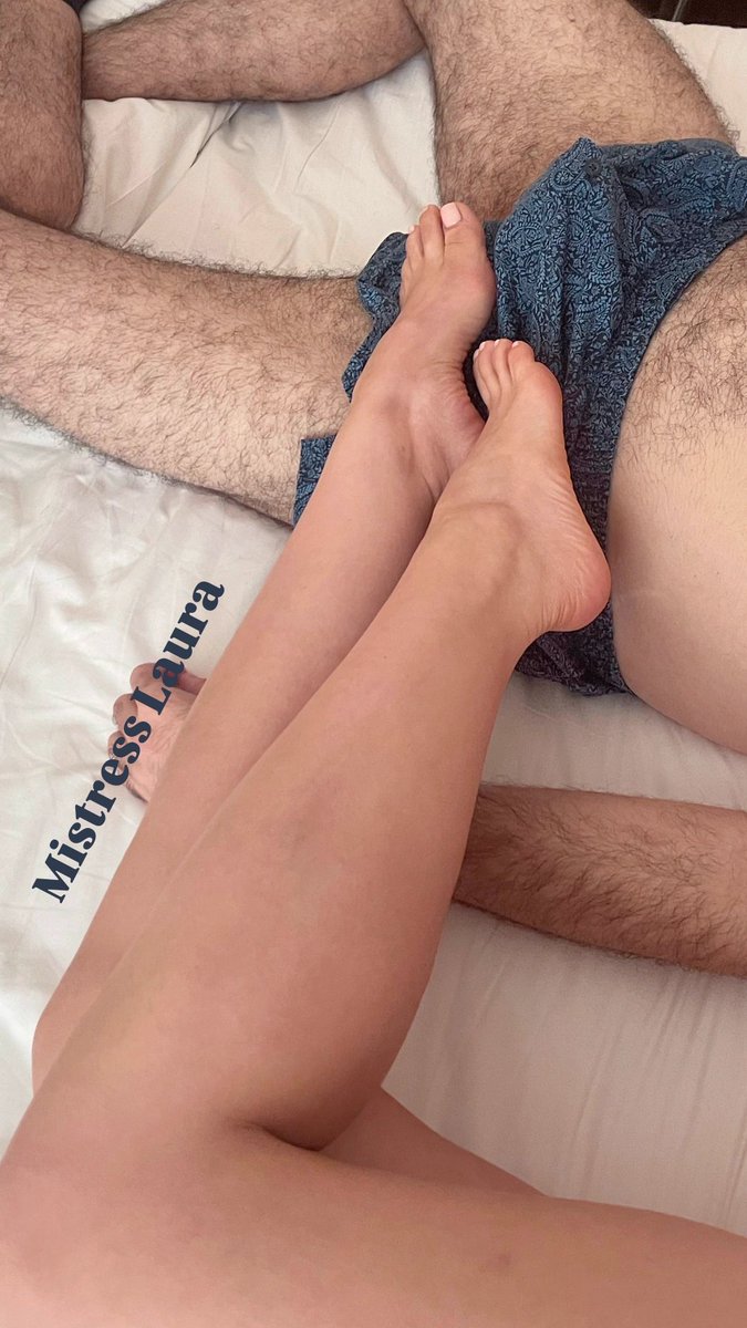 Descansando 👣 

#feetworshi̇p #feetfetısh #footfetısh #foot #bdsm #mistress #findom #madrid #goddess #paypig #femdom