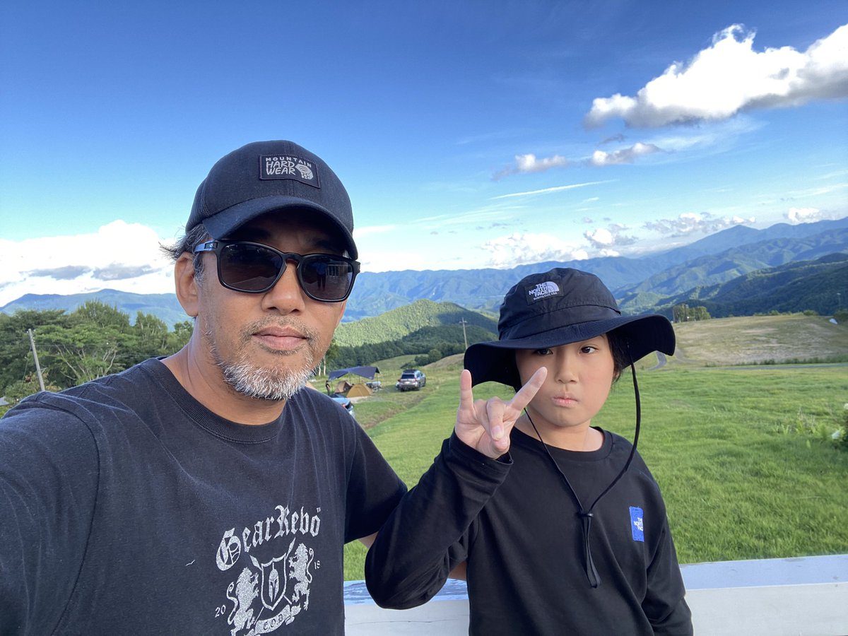AL73007392's tweet photo. 標高1500mは寒い。
流れ星見れたし、移動中に野生の熊も見れた。帰りたくない。 https://t.co/xblcsiloSM