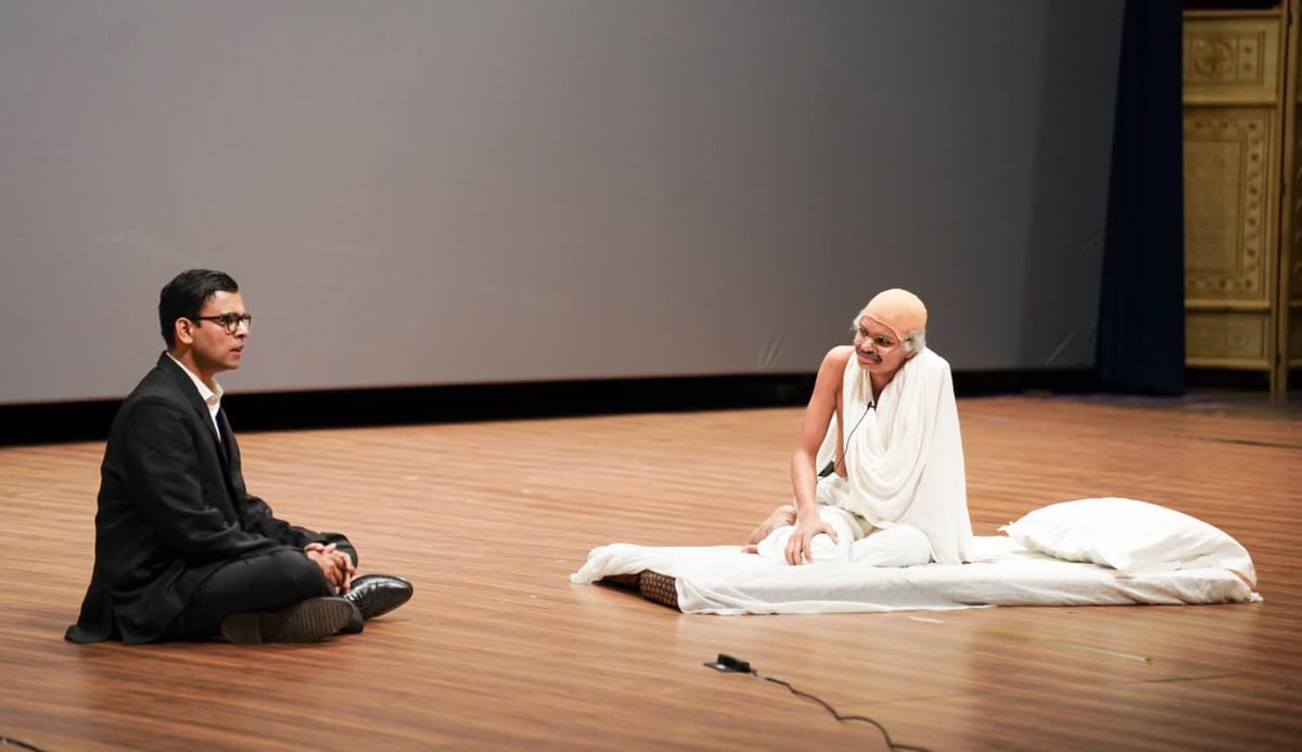 SangmaConrad's tweet photo. Attended a powerful performance of ‘Rashtraputra’, a play on the life and legacy of Netaji Subhas Chandra Bose at DGAR Auditorium in Shillong today.

The fearless spirit of Netaji Subhas Chandra Bose still inspires us all.

The sacrifices and contributions of our freedom heroes remind us that our freedom was hard-earned. We must keep sharing their stories so the next generation never forgets their sacrifice.

@easterncomd