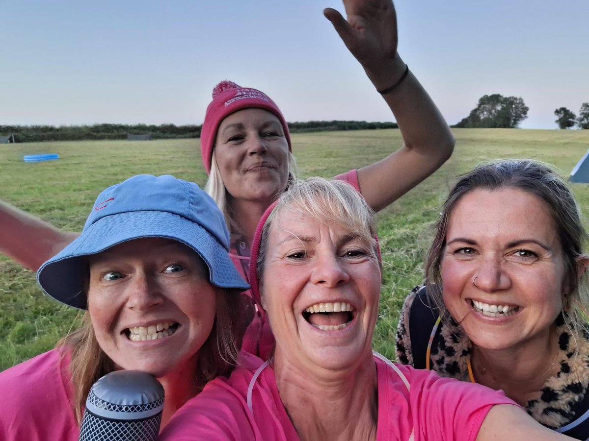 🌟9 of our amazing community nurses went wild camping to raise funds for <a href="/BreastCancer_UK/">Breast Cancer UK</a> 🌿⛺
They braved the outdoors &amp; raised an incredible £1,706 to support life-saving research💖Team spirit + courage = making a difference! 👏 #NHS #BreastCancerAwareness #Fundraising
#SCFT