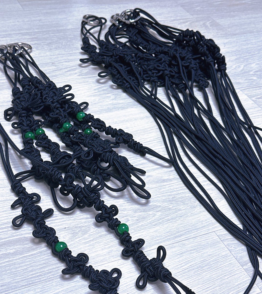 매듭하네스 작업중!