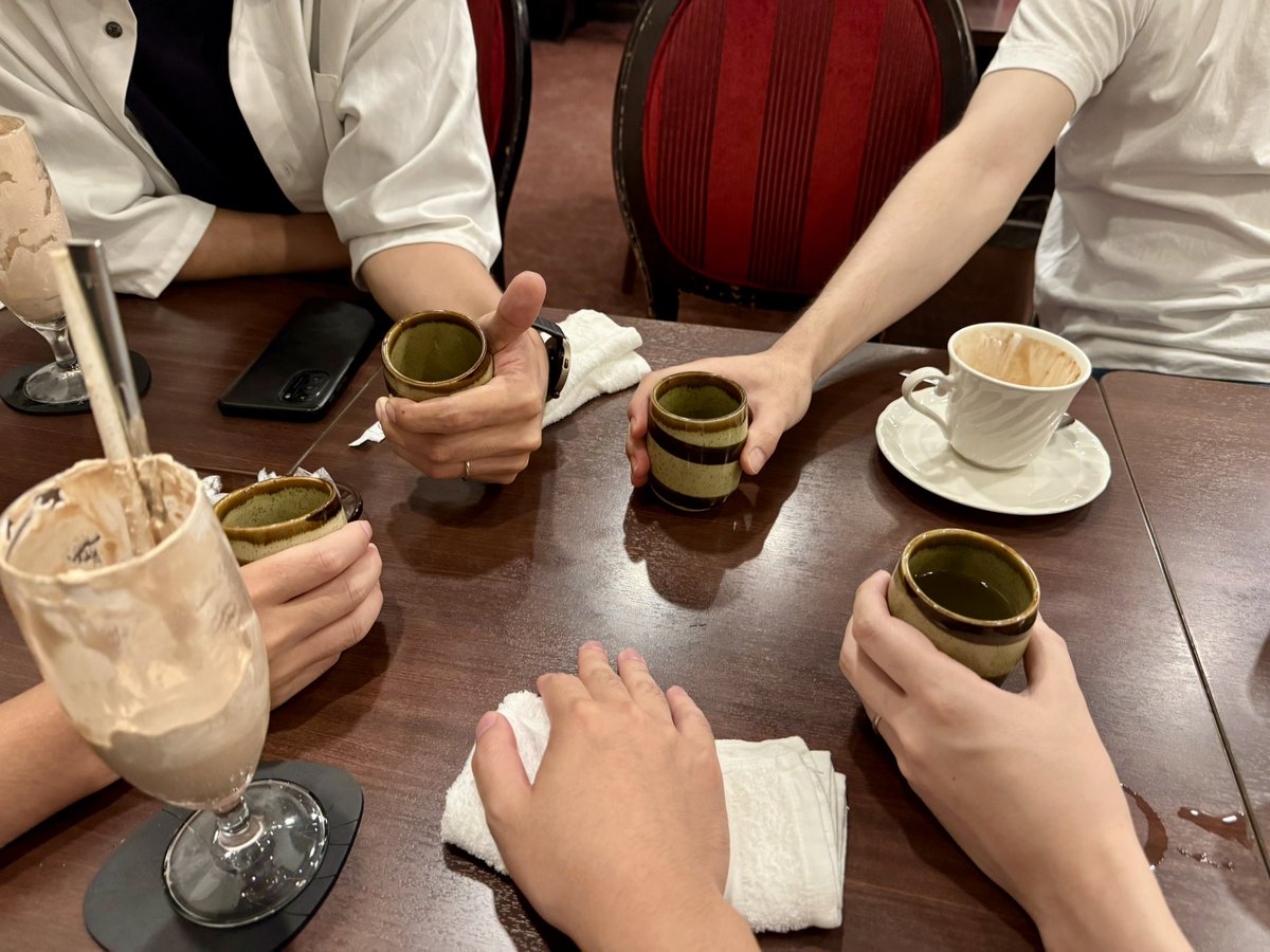 LAMZA_Noel's tweet photo. こないだNoelメンバーみんなで飲み会してきたときの写真あげておきます。
これに関して本日21時過ぎから配信内にてとあるメンバーよりご報告があります。 https://t.co/V6OTLCsylk