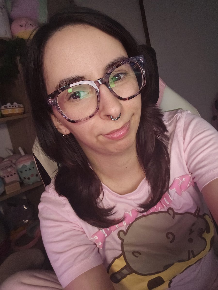 Live now playing some Overwatch 2 🩷

Twitch.tv/tyffiee