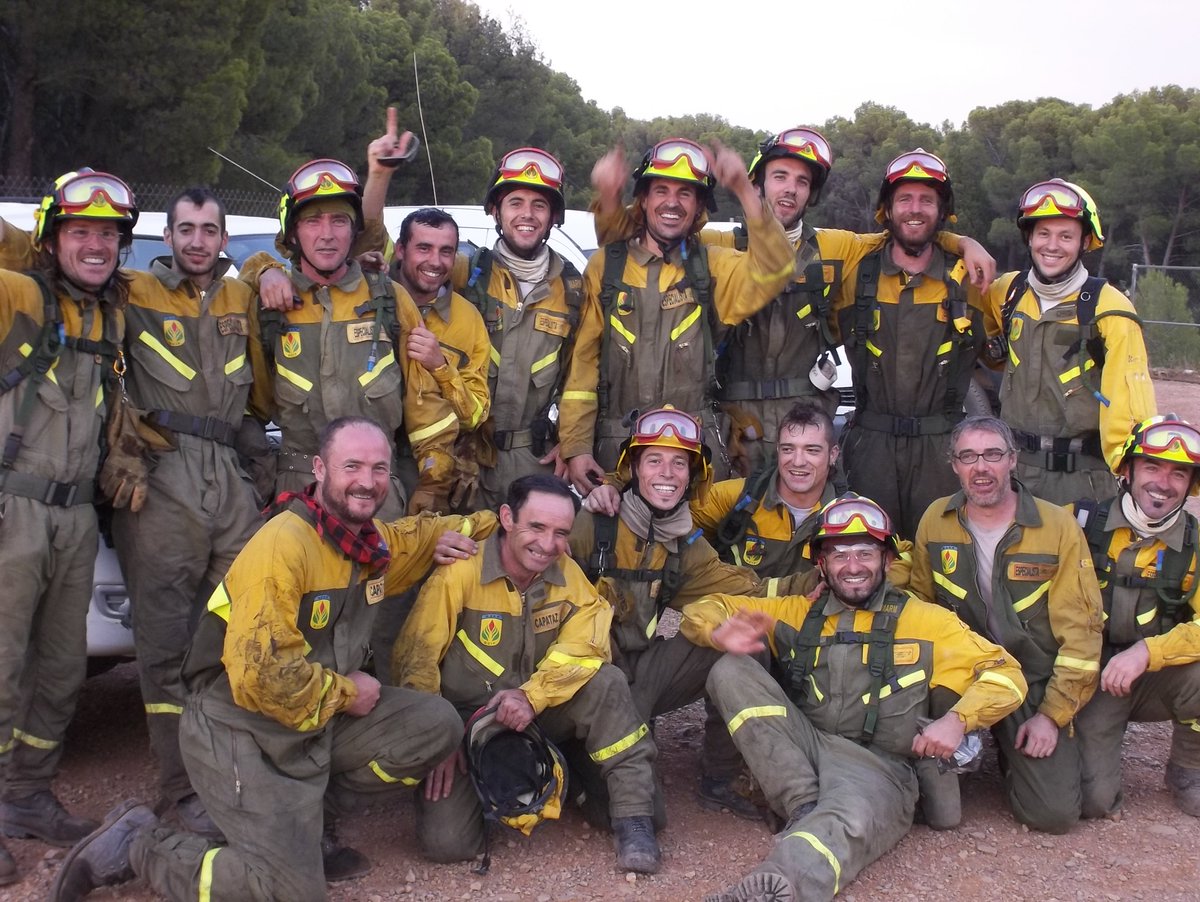 pepitaseditora's tweet photo. 🔥¿Cómo se apagan los incendios forestales?
Los incendios los apagan las personas.

📌Newsletter completa: https://t.co/L7VNc39gyC https://t.co/Fa1s8s3QXF
