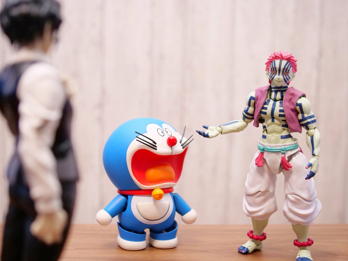 無惨様、青いたぬきを見つけました。