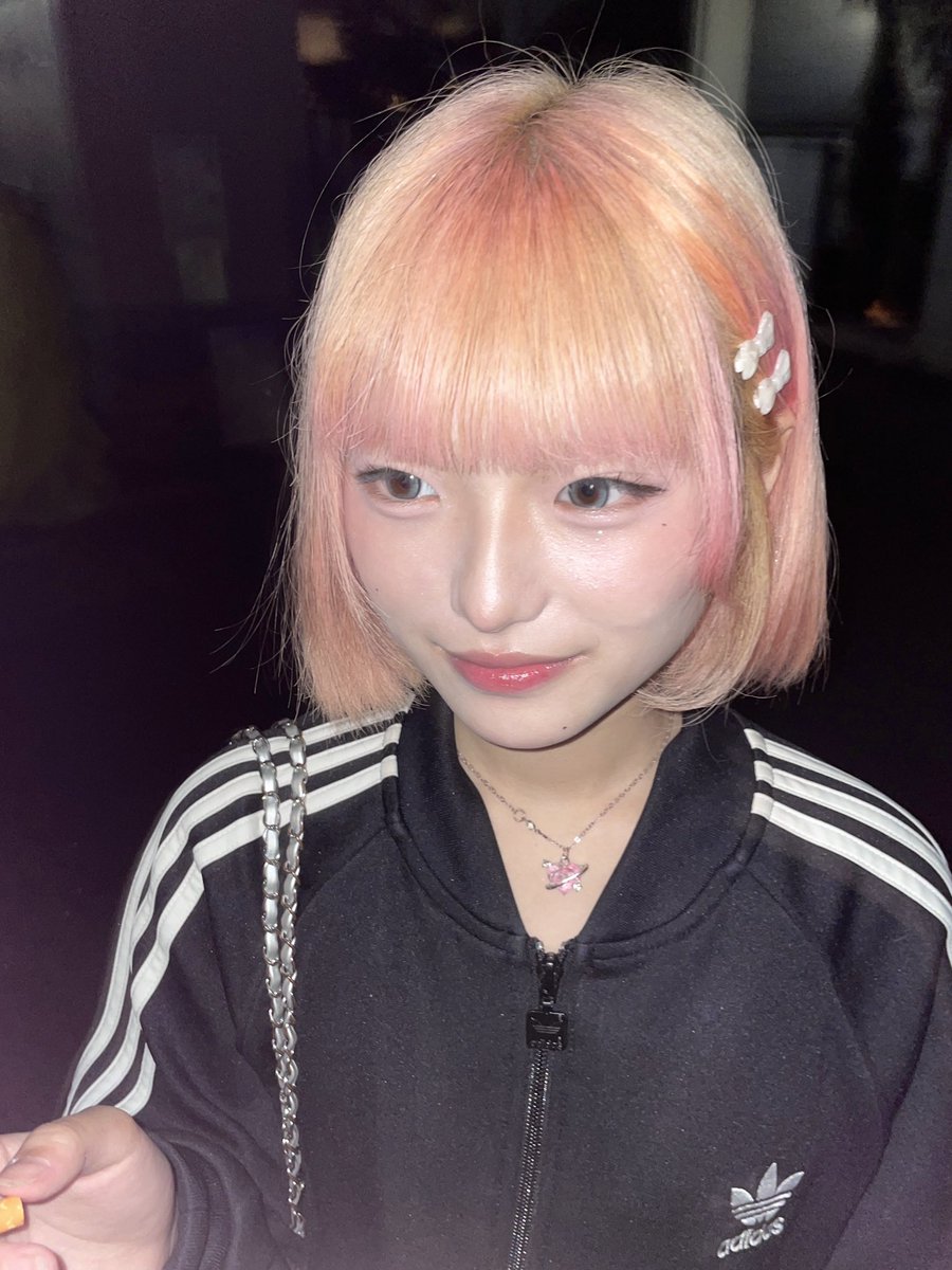 . (@strawberry_7_2) on Twitter photo 