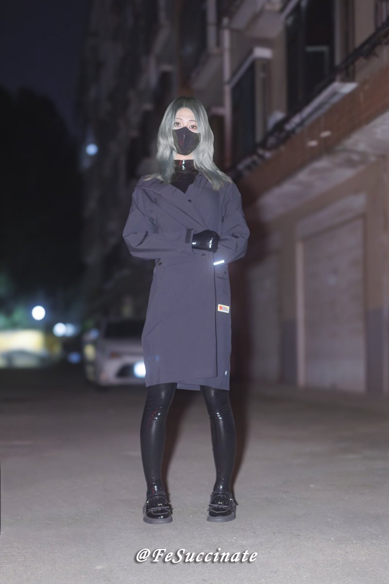 FeSuccinate's tweet photo. 淫乱男娘的午夜限定皮肤！
戴上平板锁，塞着开到最大档的跳蛋，股间传来郊狼的一阵阵电击～
在这种状态下可以前行多久呢？
Repost for more! https://t.co/KA9h0O9haY