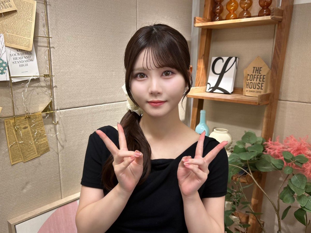 本日8月14日(木)19:00頃～、 #SHOWROOM 「#のぎおび」に #伊藤理々杏 