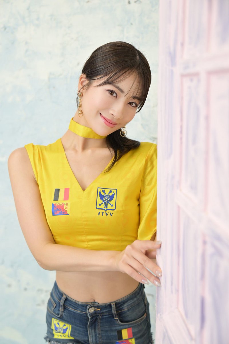 s2l02ls2's tweet image. 私の笑顔も名前ほしいなあ🤔
フルーツジッパーの櫻井結衣ちゃんの七福神スマイル的なパンチの効いたやつ！

#サッカー　#STVV