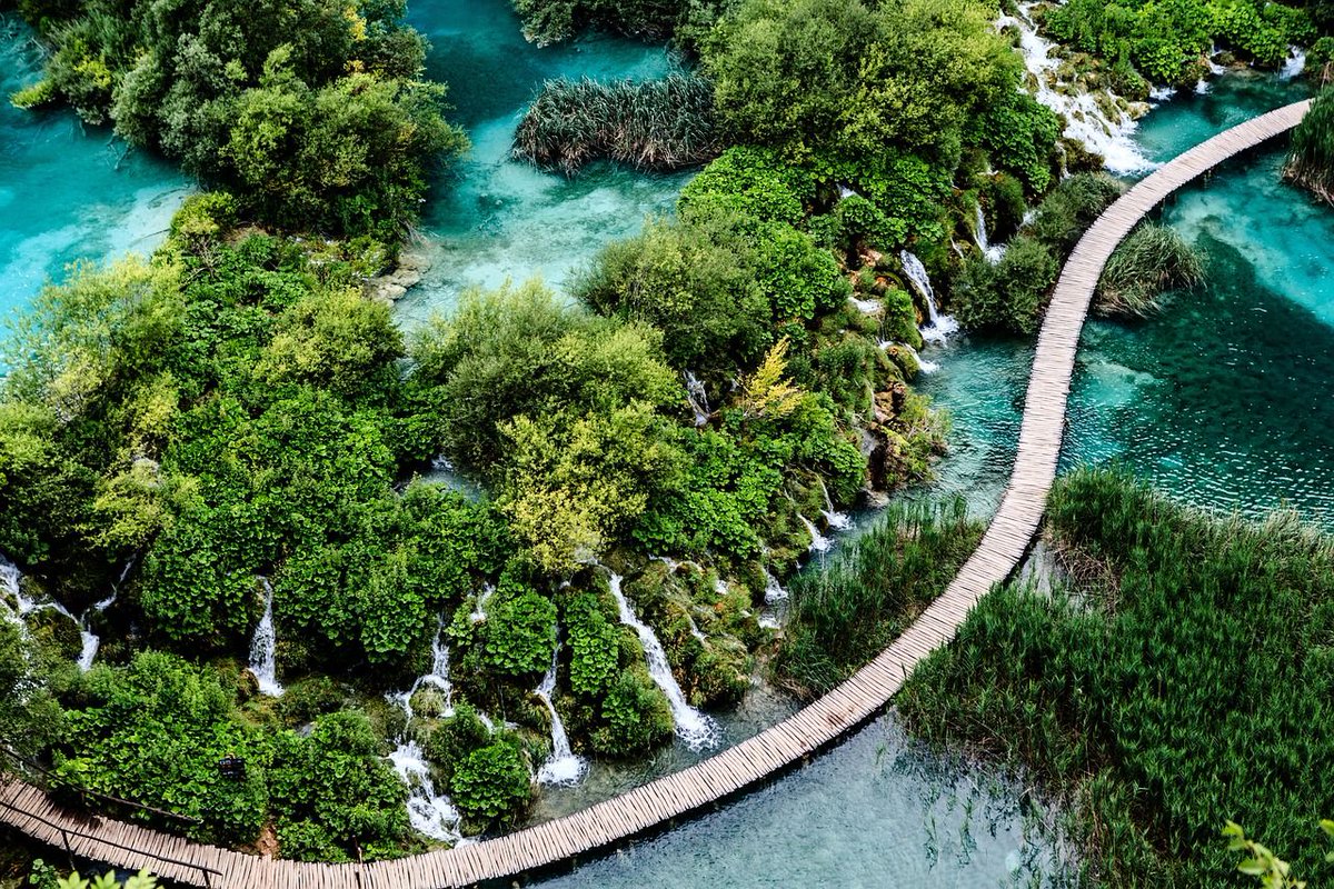 AlventusViajes's tweet photo. 🌊🏞️ Explora Croacia en verano🏝️⛰️
Recorre la mágica Costa Dálmata: senderismo por rutas junto al mar, ascensión al Monte Vidova Gora en Brač, y aventuras en Hvar, Korčula, Split y Dubrovnik.

📅 Próximas salidas:
14 sep, 8 oct, 11 nov

👉 ¿Te vienes?

🧳¡Nos vemos en Croacia! 🇭🇷 https://t.co/G43hFCHhif