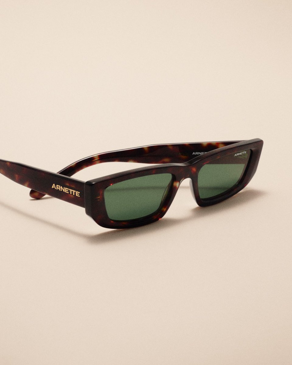 AL brings raw energy and all-day style. Run to the site for more.
#ARNETTE