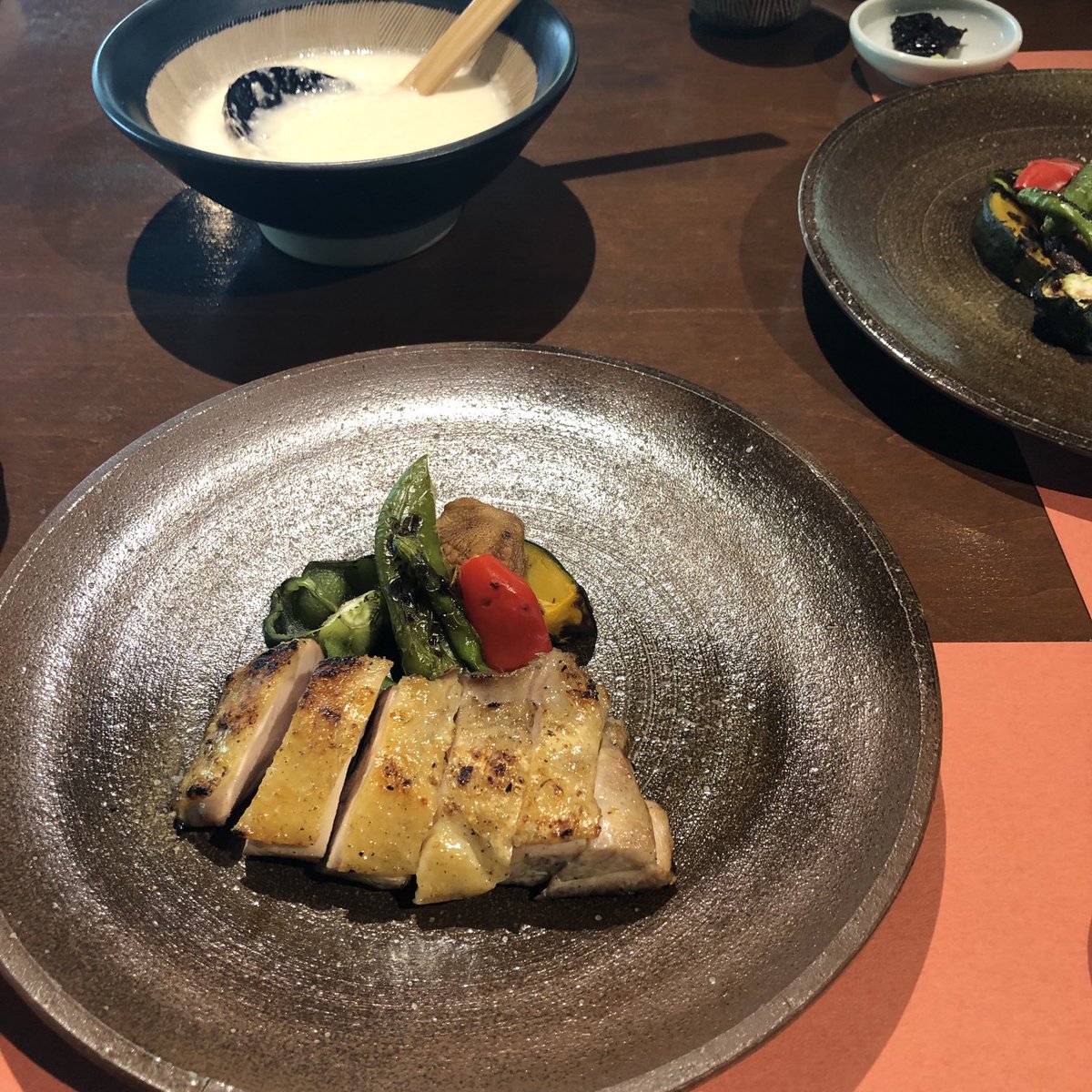 azachan53's tweet photo. 今日のお昼ごはん
兵庫丹波篠山のりょうり舎やまゆさんで
とろろのランチを食べてきました^ ^

とても美味しかったのでお近くの方は是非！！
#丹波篠山 https://t.co/SZsMkOAhBo