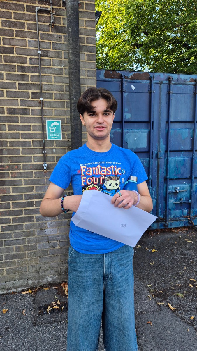 Hayes School (@hayessecondary) on Twitter photo Well done to Rohan, who achieved AAA and will be reading Politics and Modern History <a href="/ManchesterUniv/">Manchester University</a> Well done to Rohan, who achieved AAA and will be reading Politics and Modern History <a href="/ManchesterUniv/">Manchester University</a>