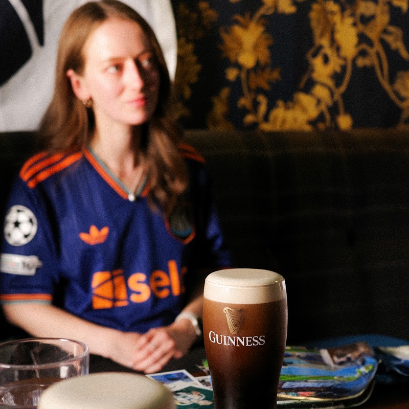 NUFC's tweet photo. One city. Two Icons 🖤🤍
 
We are proud to announce a partnership with Guinness - now serving at St James’ Park.
 
18+ | Drink Responsibly