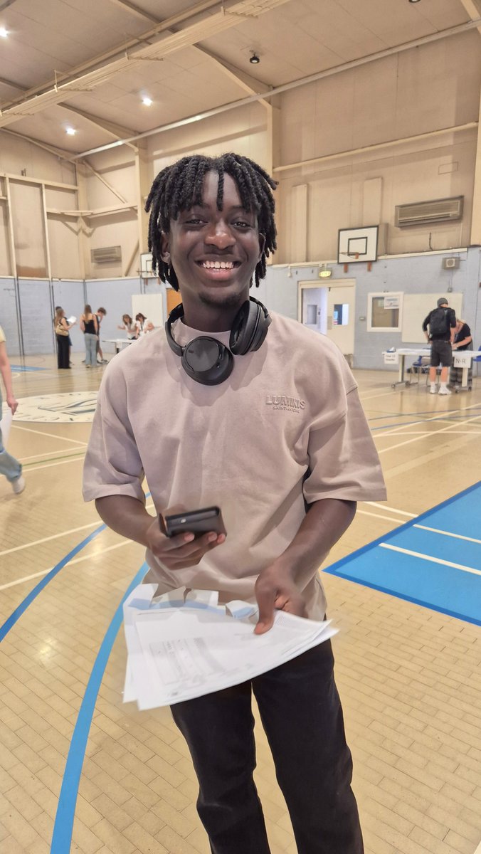 Hayes School (@hayessecondary) on Twitter photo A massive well done to Kofi who achieved A*A*AA and will be reading Financial Mathematics <a href="/QMUL/">Queen Mary University of London</a> A massive well done to Kofi who achieved A*A*AA and will be reading Financial Mathematics <a href="/QMUL/">Queen Mary University of London</a>