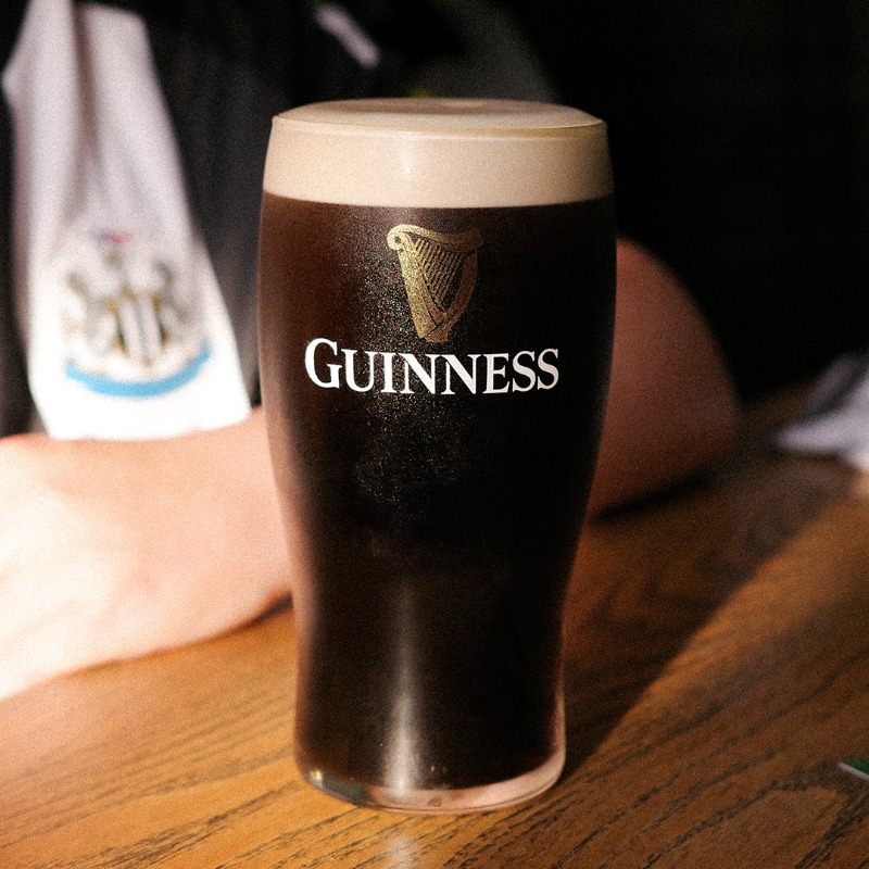 NUFC's tweet photo. One city. Two Icons 🖤🤍
 
We are proud to announce a partnership with Guinness - now serving at St James’ Park.
 
18+ | Drink Responsibly