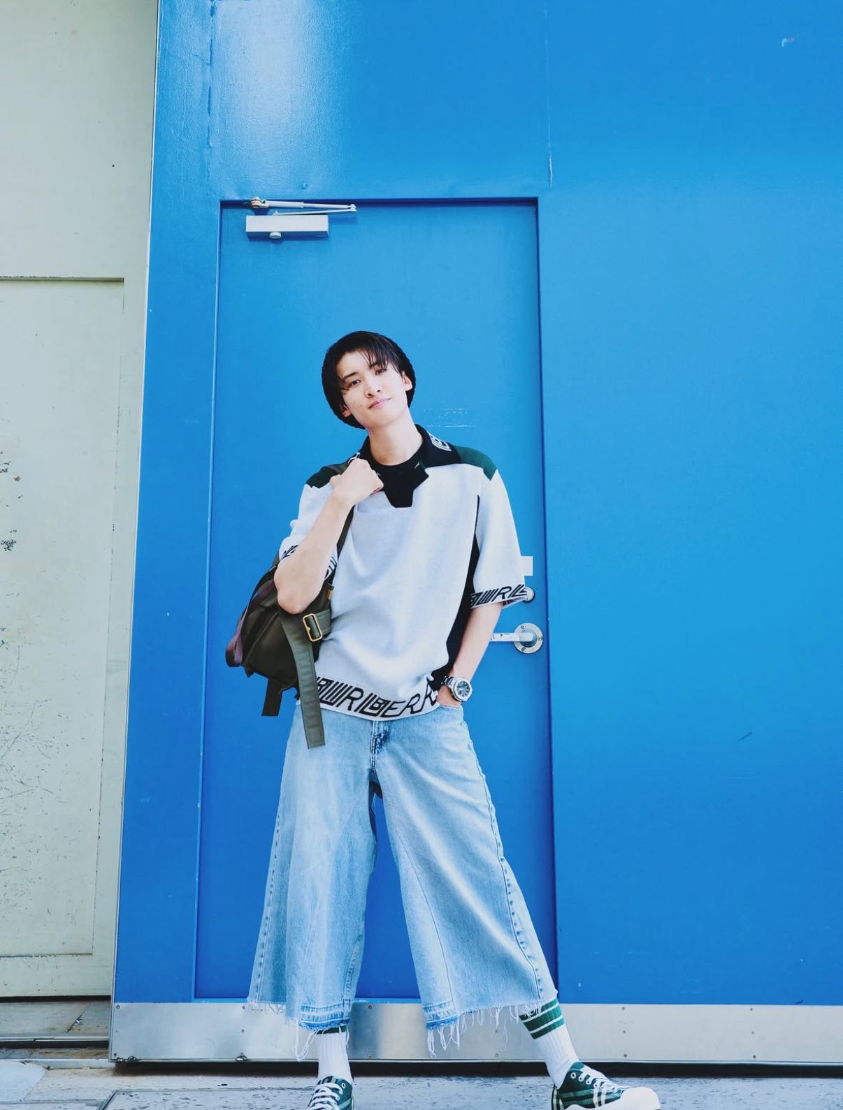 向井康二　公式写真 Amazon.co.jp: Snow Man 公式 生 写真（向井康二）SM01762