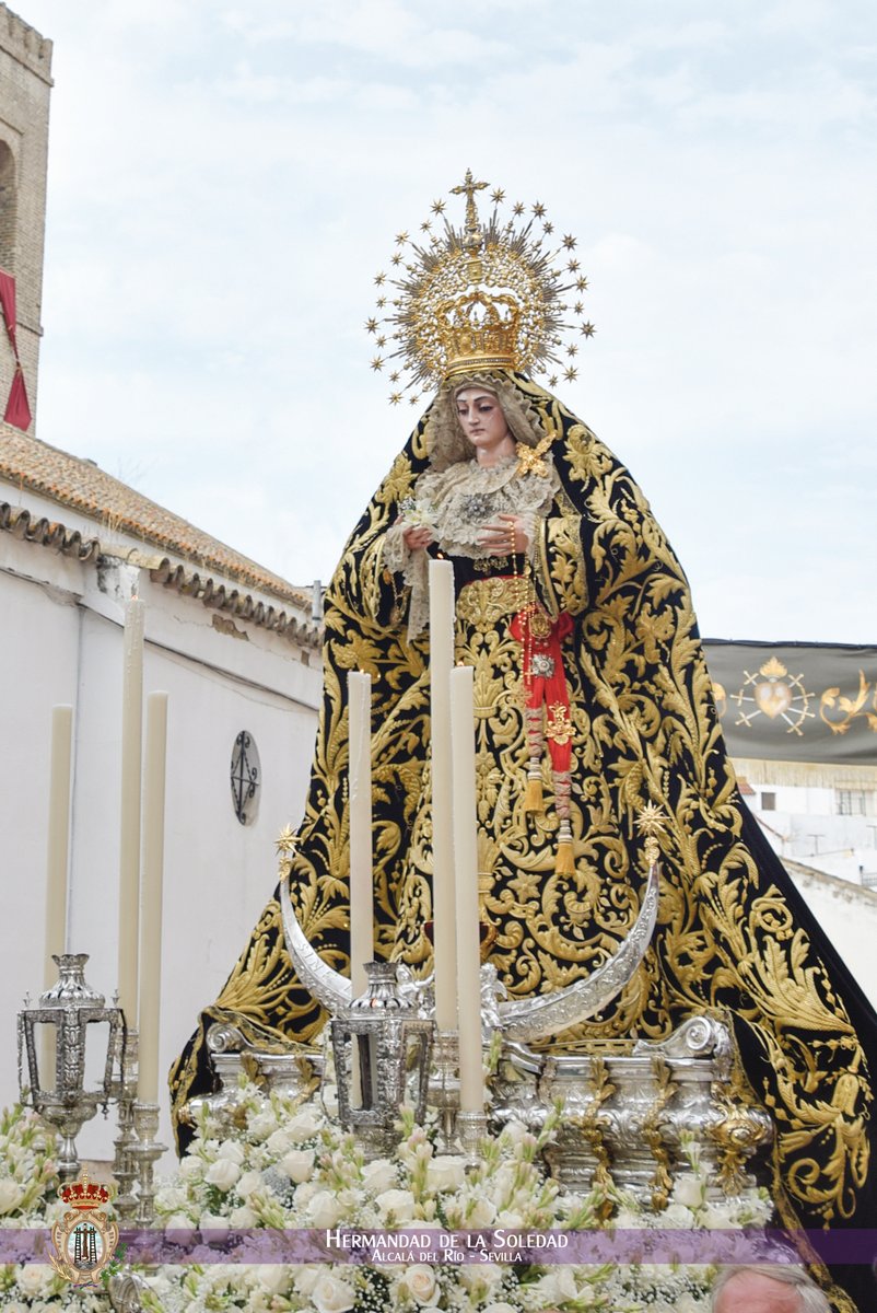 SOLEMNIDAD DE LA ASUNCIÓN DE LA VIRGEN

Levantaos, Reina excelente,
Madre del Dios omnipotente.
Venid, seréis coronada
en la celestial morada

Alegraos, que hoy veréis
de quien sois Esposa y Madre
y también veréis al Padre
del caro Hijo y eterno Dios

#LaSoledadDeAlcaláDelRío