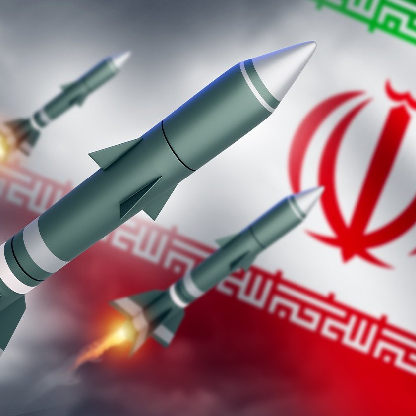 «فورين بوليسي»: حرب أشد عنفاً تقترب بين تل أبيب و #إيران

• ستكون أكثر دموية.. وطهران قد تشن هجوماً حاسماً من البداية

bit.ly/3UppBUP