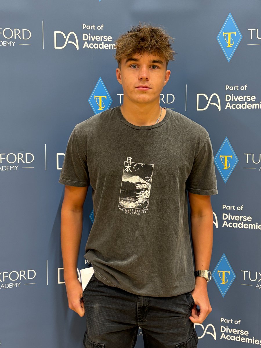 Well done to Seth who achieved AAA in maths, chemistry and physics. Seth will be studying physics at <a href="/BristolUni/">University of Bristol</a>  

Seth said, 'I'd like to thank Mr Wray for being the best teacher'.

#ALevelResultsDay2025 #alevels2025 #tuxfordacademy