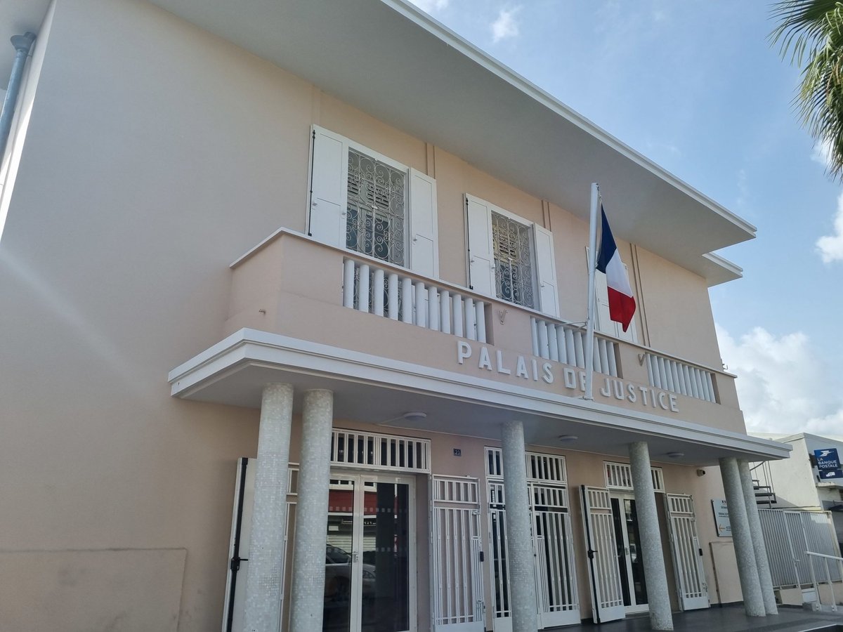 L’action constante des chefs de cour d'appel de Basse-Terre produit ses résultats.
Au 1er septembre prochain une vice-présidente chargée de l’application des peines prendra ses fonctions à Marigot
➡️ Un décret du 13 août 2025 étend la compétence de la chambre de proximité de