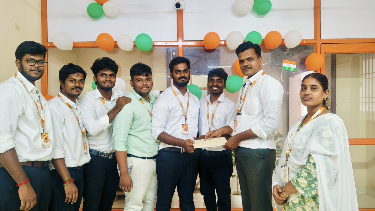 piccosoft's tweet photo. 🇮🇳 This #IndependenceDay, Team Piccosoft celebrated freedom &amp; reflected on responsibility — sharing stories of our freedom fighters, discussing social impact, &amp; rewarding creativity.
Freedom is a privilege, responsibility is our commitment. Jai Hind! 🇮🇳
#Piccosoft #India https://t.co/Pzi1hFjHFw