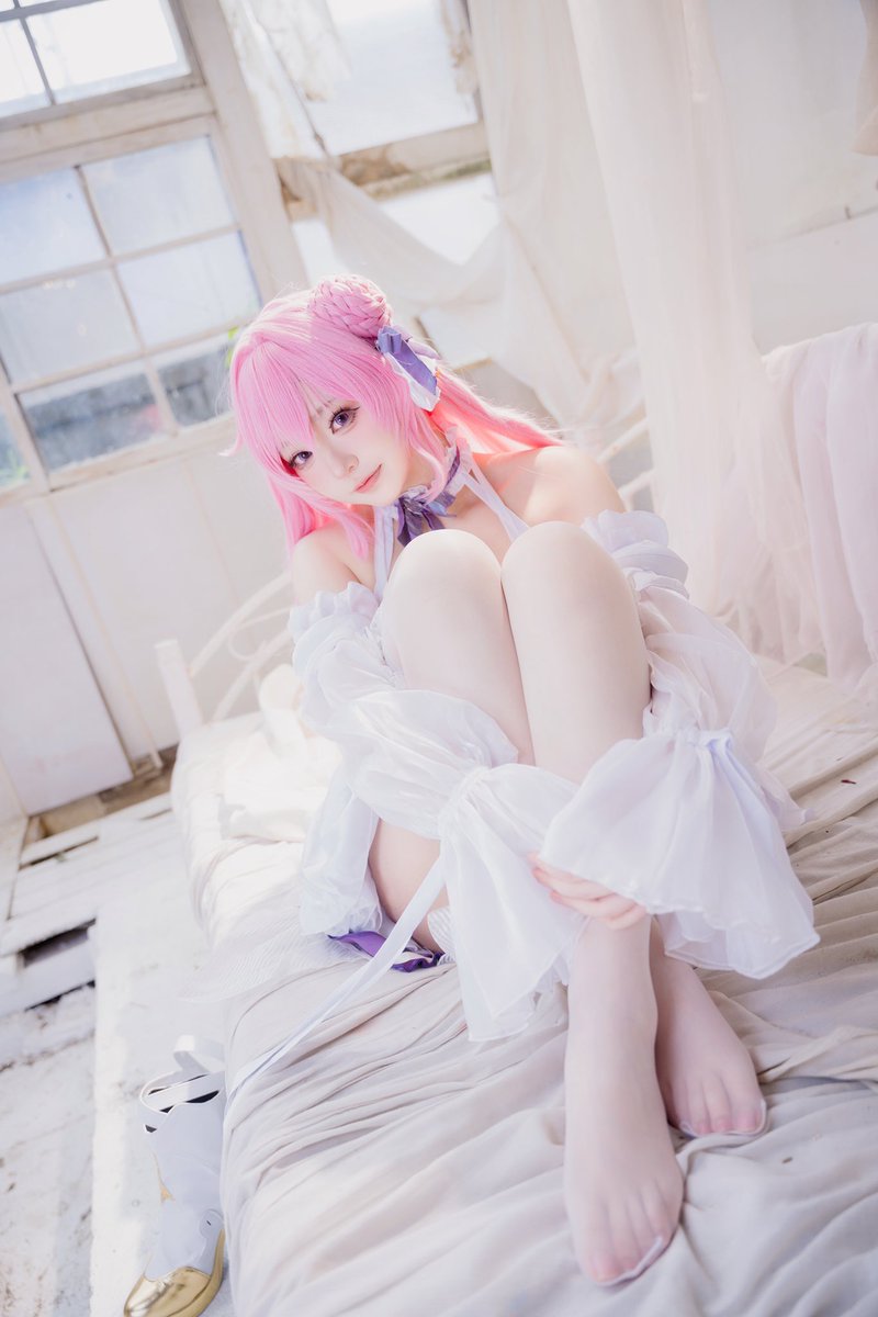 ドロシー💕
コミケ新刊収録！
#C106 #NIKKE