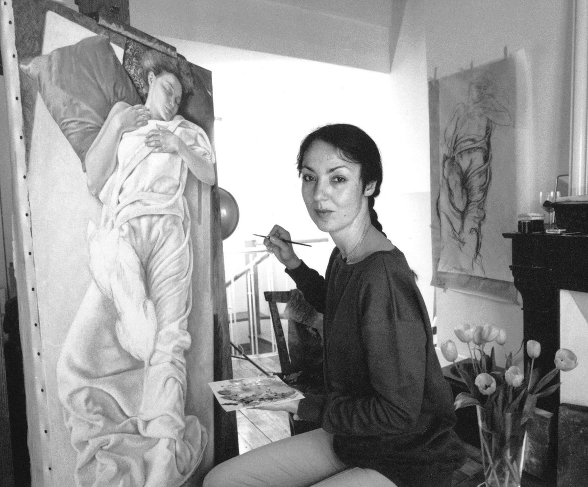 jm_oger's tweet photo. C’est avec une profonde tristesse que nous avons appris le décès de Francine Van Hove. Née en 1942, elle a développé depuis les années 70 une œuvre figurative exclusivement féminine et intimiste, en cherchant à saisir la quintessence de la beauté dans les gestes du quotidien. https://t.co/kQAP0XkbCi