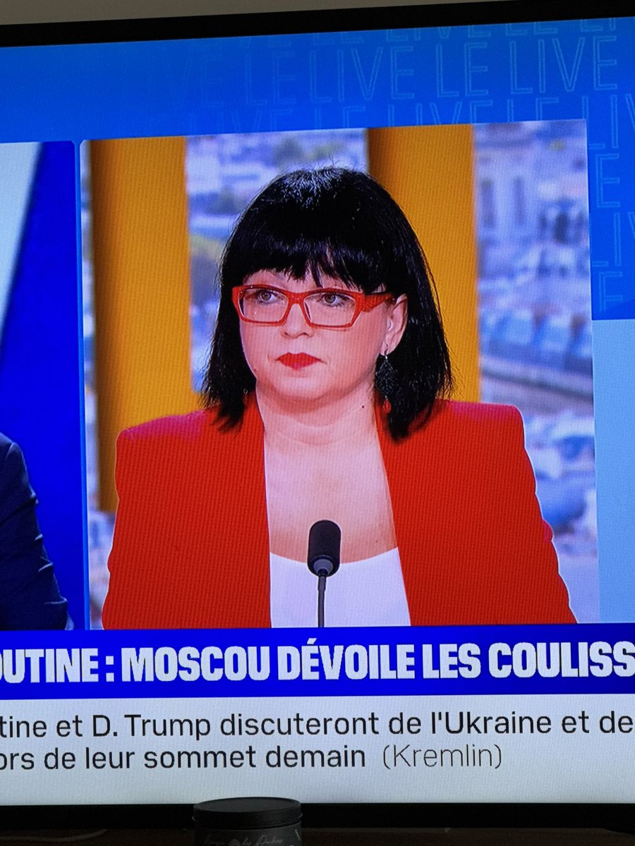 Fabien__2__3's tweet photo. Quand Trump et Poutine se rencontrent, Super Nanny prépare déjà le tableau de comportement avec beaucoup, beaucoup de gommettes rouges.
😂 https://t.co/5XTgIXe5xu