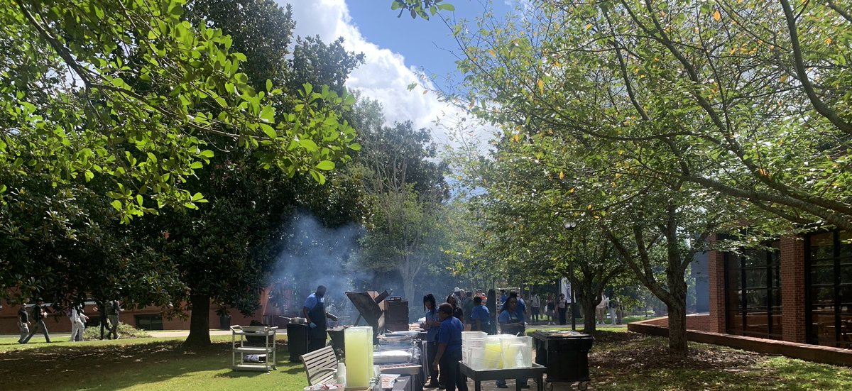 Dr. Demetria L. Haddock (@principaldrh) on Twitter photo What an amazing day!! From my 1st yard event and cookout to meeting my awesome suite neighbor, Dr. Ellis, to our dynamic Education Department chair and student leaders, to my beautiful sorors of Alpha Kappa Alpha Sorority, Incorporated. Day 2 of classes loading! ππ½
<a href="/GordonState/">GordonStateCollege</a> What an amazing day!! From my 1st yard event and cookout to meeting my awesome suite neighbor, Dr. Ellis, to our dynamic Education Department chair and student leaders, to my beautiful sorors of Alpha Kappa Alpha Sorority, Incorporated. Day 2 of classes loading! ππ½
<a href="/GordonState/">GordonStateCollege</a>