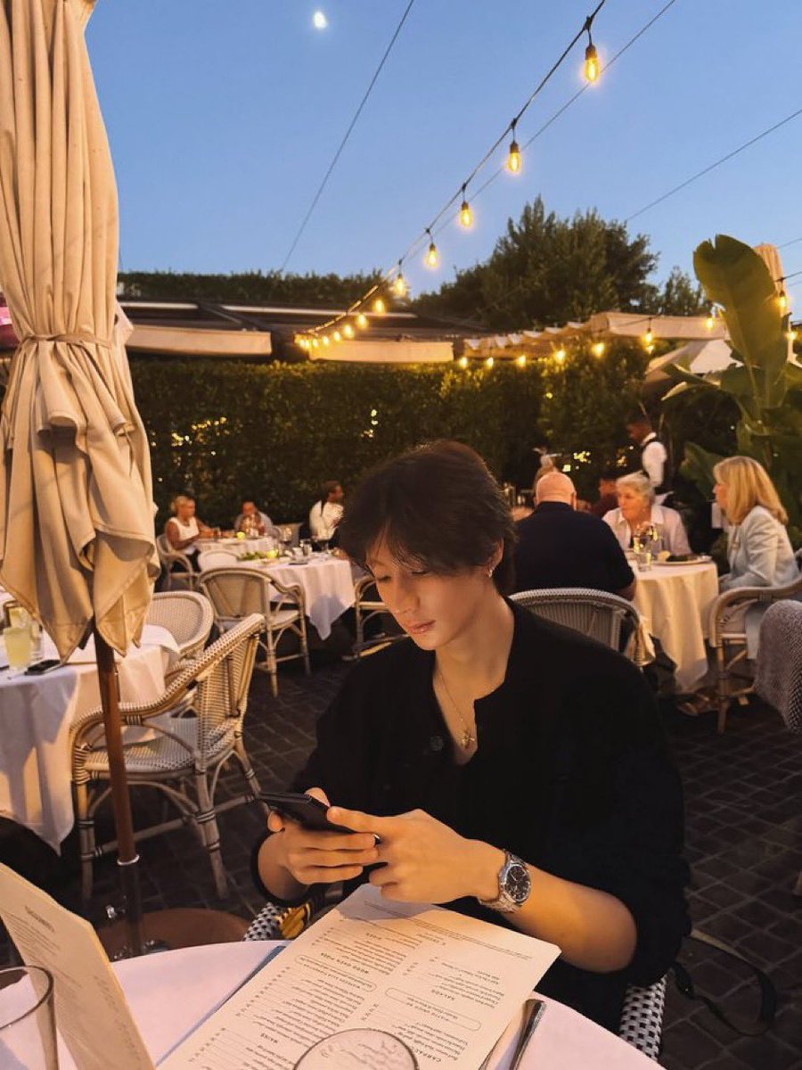 지금 내 탐라의 모든 톤프들이
이 사진을 보고 비슷한 감정을 느끼고 잇슴
하 잠만 앤톤아….