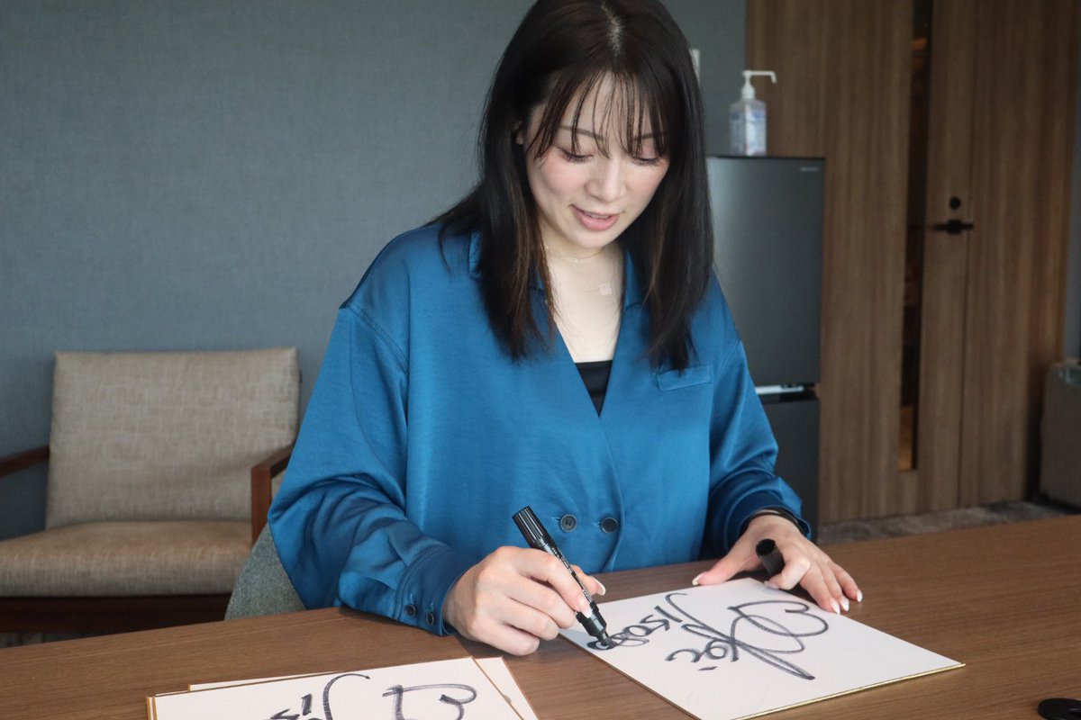 公開スタジオ竣工記念👏 #児玉碧衣 選手直筆サイン入り色紙を2名様に