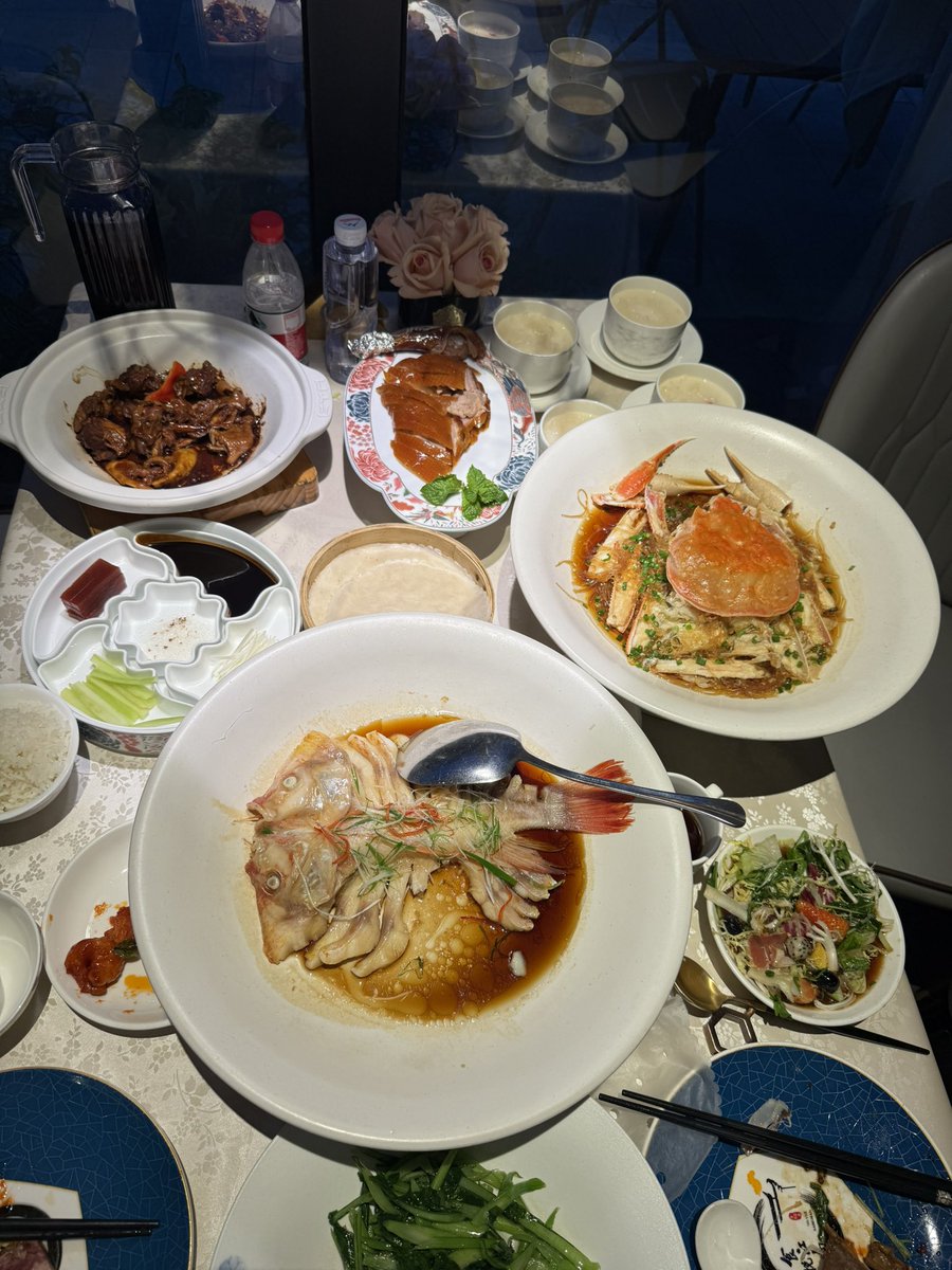 吃好喝好睡好，好好享受牛市。牛市过后好好享受生活