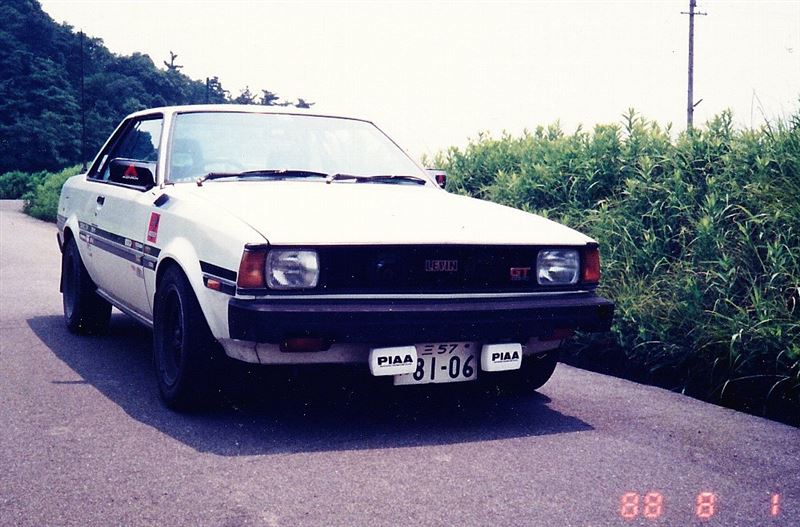 xjrxMHTamYN2ldR's tweet photo. #前期モデルのクルマしか上げちゃダメ
#TE71 は前期がよい♬
前:DOHC EFI→後:TWINCAMはちょっと https://t.co/OXOGlsbR9x